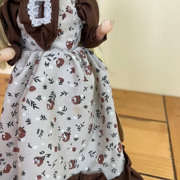 Blonde Big Eye Doll Brown Calico Floral Prairie Bonnet & Dress 9" Vintage Korea - Picture 5 of 12